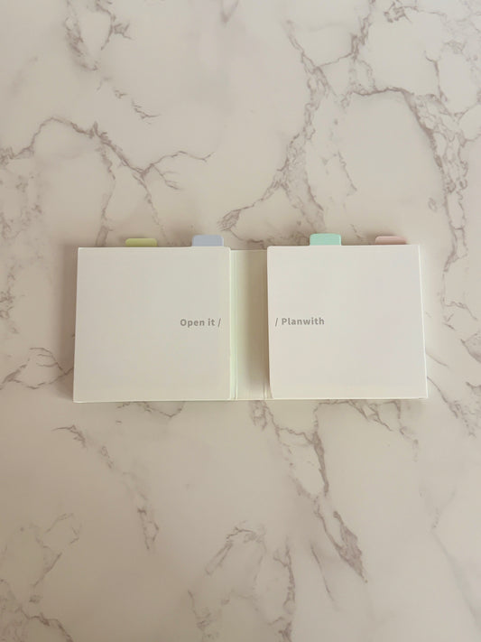 Notes in Bloom – Pastel Fold-Out Sticky Note Set